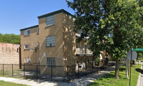 Apartments Near Shimer 11456 S Hale St. Chicago IL  for Shimer College Students in Chicago, IL