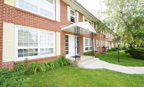 Apartments Near UW-Madison 225 Nautilus Dr. for University of Wisconsin Students in Madison, WI