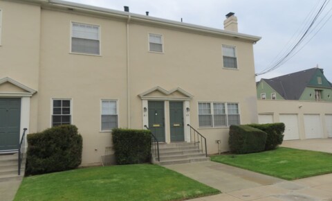 Apartments Near Salinas Capitol St 59-63 for Salinas Students in Salinas, CA