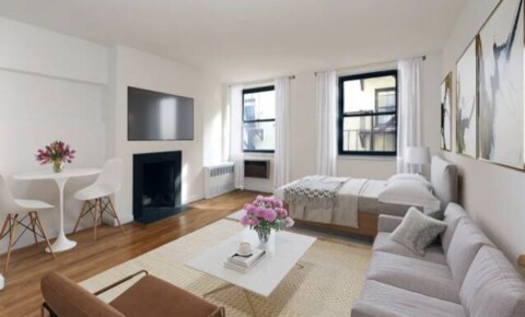 Apartments Near NYU In the Heart of SoHo! SULLIVAN MEWS is located on a Tree Lined Street. Complimentary Bicycle Storage. Check Back Soon for Availabe Apts. for New York University Students in New York, NY
