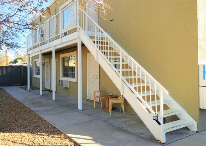 Houses Near Bright and Updated Studio Space Just 3 Blocks to UNM