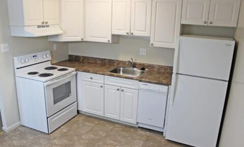 Apartments Near University of Valley Forge 105 Coach Lane for University of Valley Forge Students in Phoenixville, PA