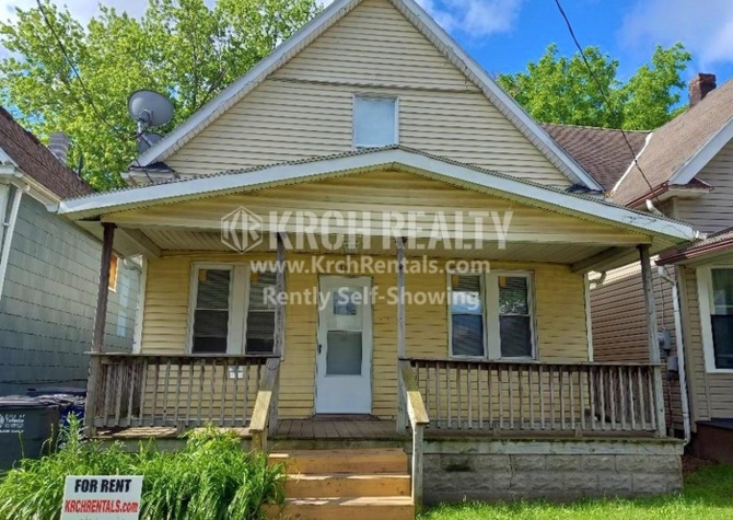 Houses Near Large 4-Bed 1-Bath Home. Freshly Renovated w/ Main Floor Laundry