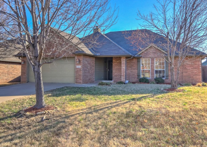 Houses Near Beautiful 3 bedroom home in Eagle Creek Subdivision.