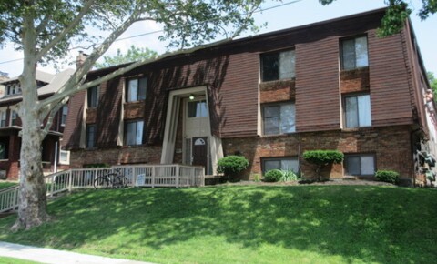 Apartments Near Franklin Summit St 1770 1770 for Franklin University Students in Columbus, OH
