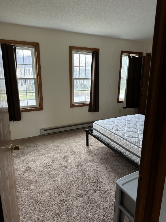 Room for rent in shared apartment