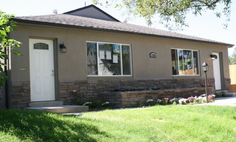 Houses Near DU Charming 1BR/1BA in Congress Park close to Cheesman Park!  for University of Denver Students in Denver, CO