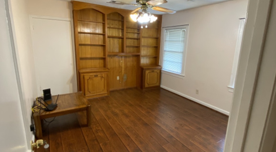 Rooms for rent near UH-Main campus & TSU
