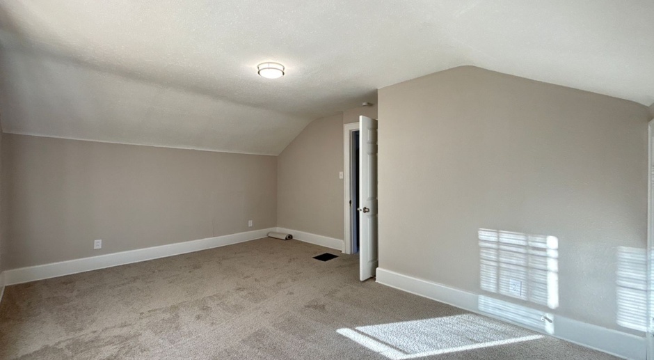 East Westwood Home: New Year, New Home: 100% Off First Full Month's Rent