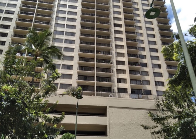 Houses Near PENTHOUSE - Beautifully Furnished 1 Bedroom in Four Paddle Waikiki! 
