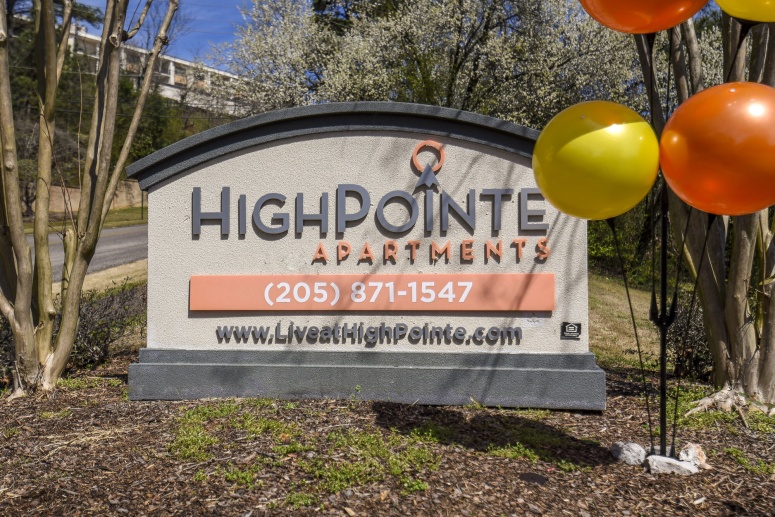 Highpointe Apartments