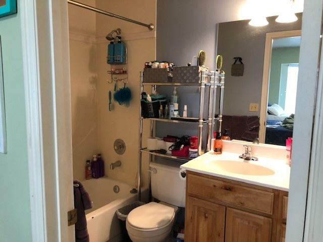 Fall Semester 2021 Female Private & Shared Room in Townhome 2 blocks to BYU!