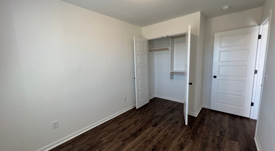 New Townhome! Now $100 Off Monthly Rent!