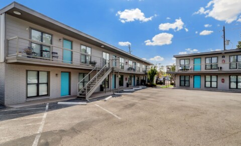 Apartments Near Texas 4300 Rosslyn for Texas Students in , TX