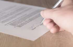 How to Read a Lease: What to Know Before You Sign