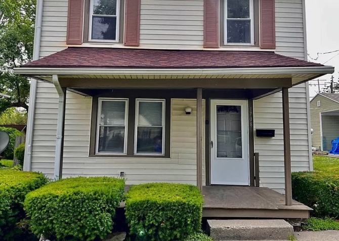Houses Near Charming 3 bedroom home tucked away in South Toledo on a dead end stre