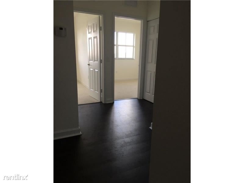 260 NW 109th Ave Apt 202