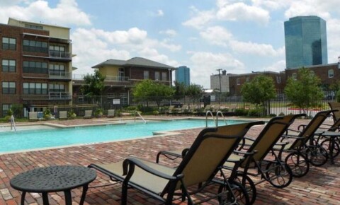 Apartments Near Kaplan College-Fort Worth 555 Elm Street for Kaplan College-Fort Worth Students in Fort Worth, TX