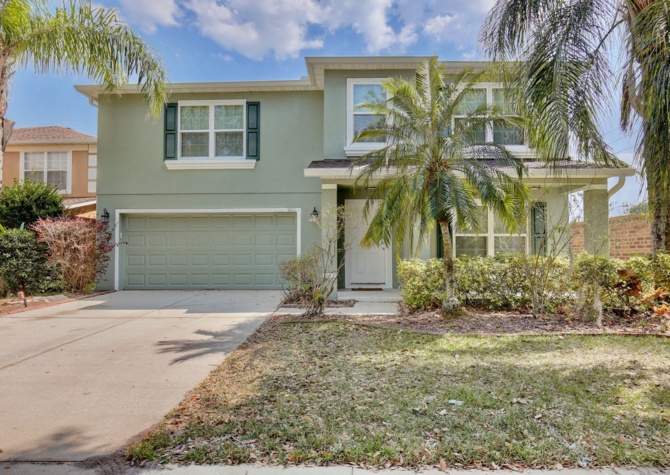 Houses Near Gorgeous 4/2.5 Pool Home with a Spacious 2 Car Garage Located in the Vibrant City of Sanford!