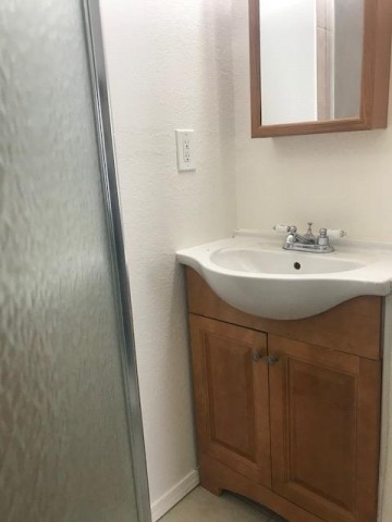 Private Room and Bath for Rent!!!