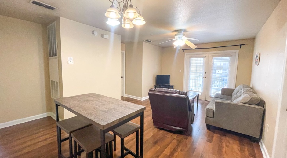 Oxford Terrace Phase I: 4/4 luxury apartment just 3 blocks from UF & 1 block from Sorority Row. Now Renting for Fall 2024!
