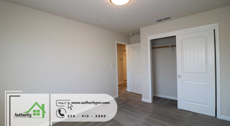 806 Mission De Oro. Washer/Dryer is included, Located in central Redding. 