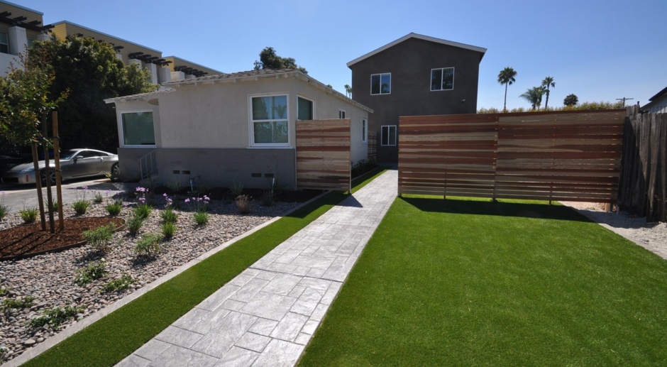 4BD/2BA, Private Yard! (Lease out, pending signatures. Check back in a few days!)