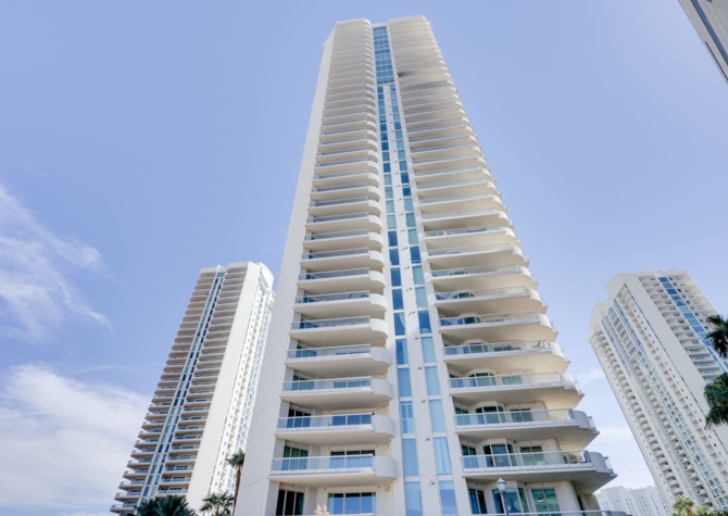 Houses Near GORGEOUS VIEWS FROM 8th FLOOR UNIT located at Turnberry Place tower 3!