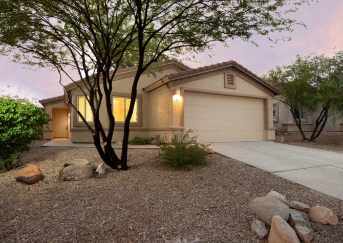 Houses Near NW/ Oro Valley 4 bedroom