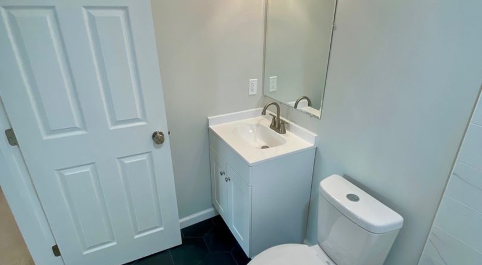 Renovated 3 bedroom townhouse in Annapolis!