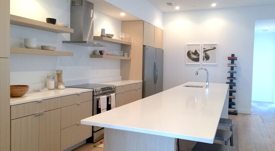 5 BR, 5 BA Co-living Apartment, Fully Furnished, On Site Parking, No Upfront Security Deposit!
