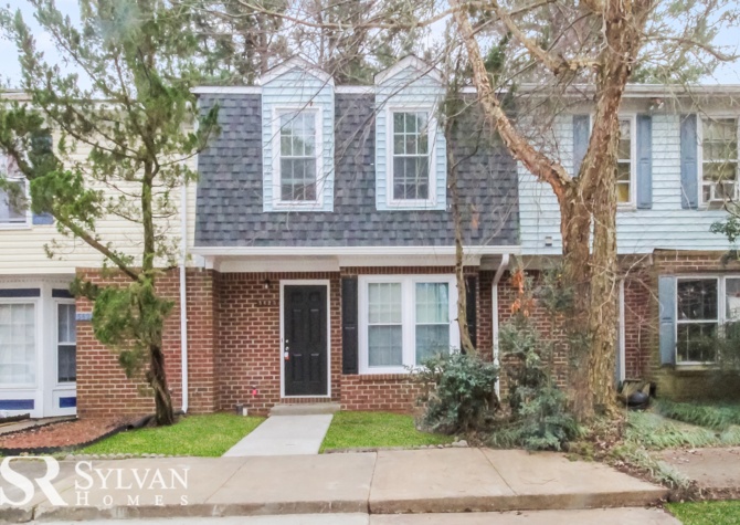 Houses Near Spacious townhouse with 2-bedrooms & 2.5-baths.