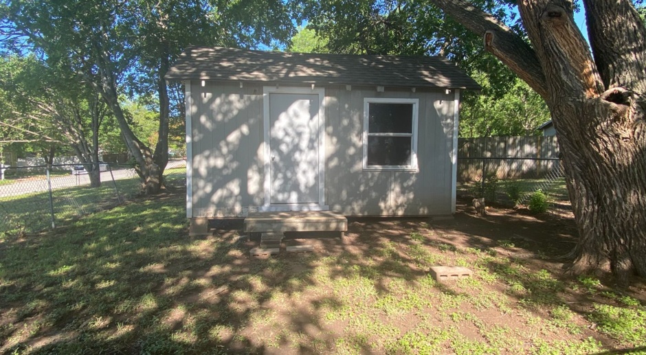 402 McCarty St., Weatherford, TX  76086