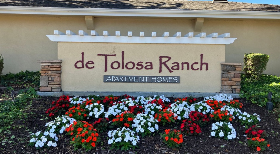 de Tolosa Ranch Apartments
