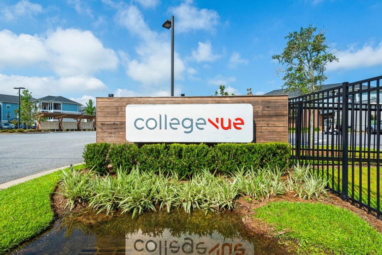 College Vue - Historical Access