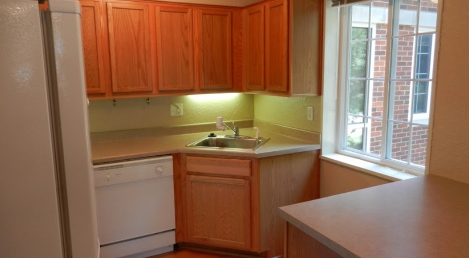 $1,300 | 2 Bedroom, 1 Bathroom Condo | No Pets | Available for August 1st, 2024 Move In!