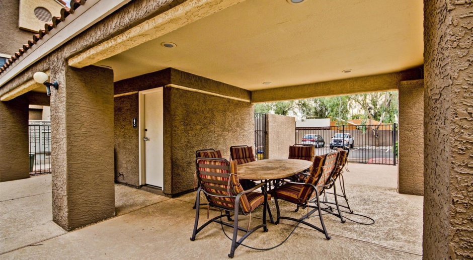 NICELY REMODELED 2 BED/2 BATH CONDO WITH SPLIT FLOORPLAN IN TEMPE