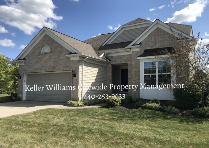 Houses Near Spacious single family rental available in Strongsville