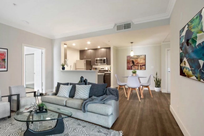 If you are looking for the perfect new home in Westwood Village, look no further than The Plaza Apartments. 