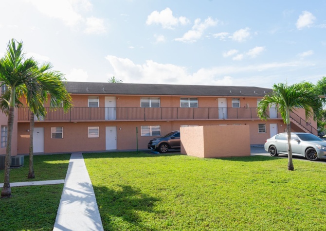 Apartments Near For Rent - 2/1 - $2,000 Apartment near Westland Mall and Palmetto General Hospital