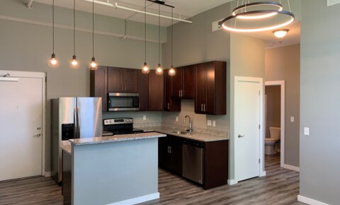 Apartments Near Brown Mackie College-St Louis CWE Loft Modern Finishes, Stainless Kitchen, Granite, LG Bedroom for Brown Mackie College-St Louis Students in Fenton, MO