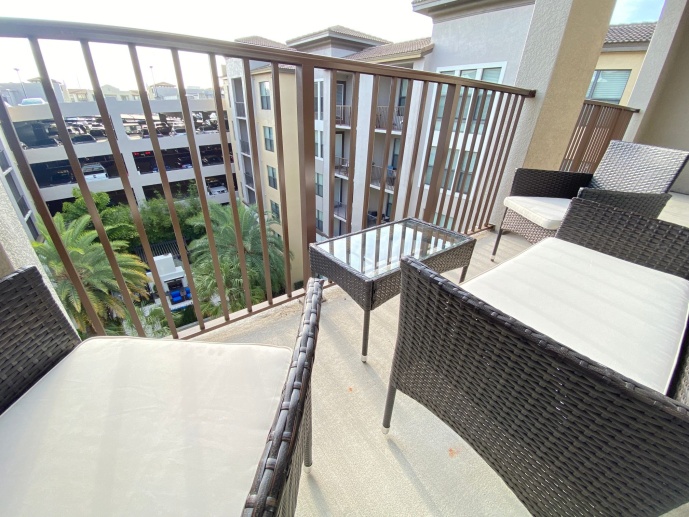 Lantower Westshore #630 (Month to Month, Fully Furnished) 