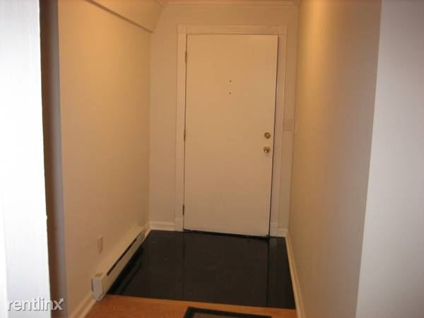 Renovated 2 Bedroom Apartment on 1st Floor of Elevator Building - Laundry - Parking / Hartsdale
