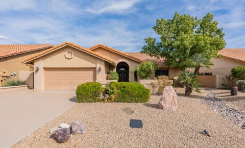 Houses Near SCC Sweetwater Ranch Home! Move Right in! Three Bedrooms / 2 Baths for Scottsdale Community College Students in Scottsdale, AZ