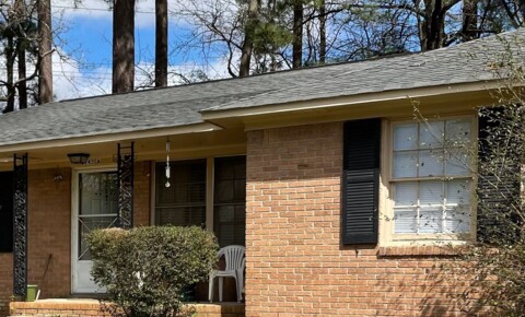Apartments Near Benedict 2145 Apple Valley Road for Benedict College Students in Columbia, SC
