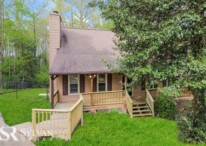 Houses Near Beautiful 3-bedroom, 2-bath home nestled in the woods.