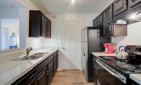 Apartments Near UT 14551 N 46th Street for The University of Tampa Students in Tampa, FL