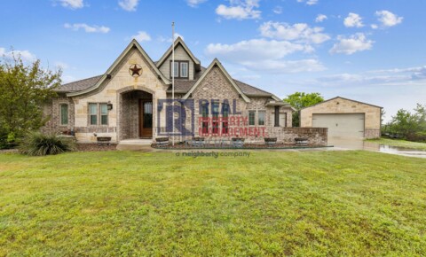 Houses Near The Art Institute of Fort Worth Stunning 3 Bedroom/2.5 Bath Custom Home with a Great View! for The Art Institute of Fort Worth Students in Fort Worth, TX