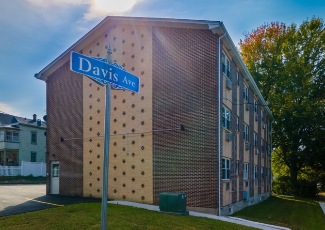 Apartments Near 21 Davis Avenue