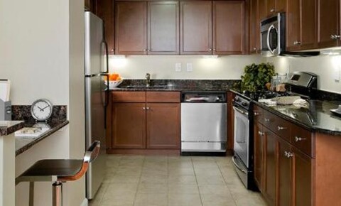 Apartments Near UMUC 5901 Montrose Rd for University of Maryland-University College Students in Adelphi, MD